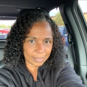 Meet your Posher, Norma